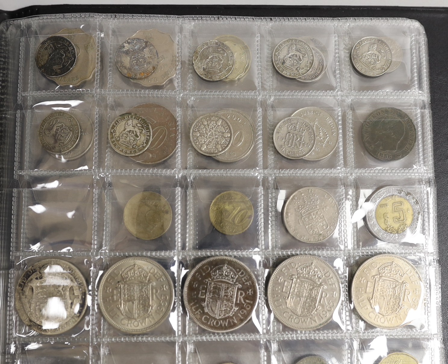 A collection of 20th century coinage
